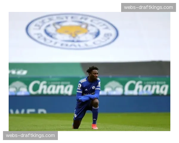 观点:VAR介入对比赛流畅度的影响,是否阻碍了法甲球队的快速转换风格? 观点:VAR介入对比赛流畅度的影响,是否阻碍了法甲球队的快速转换风格?