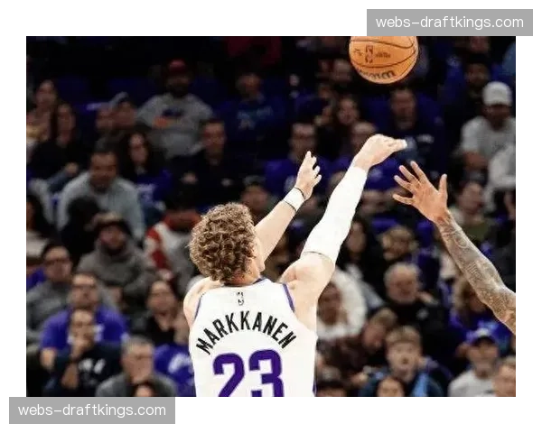 马尔卡宁空砍38分,爵士加时不敌火箭,附加赛席位岌岌可危 马尔卡宁空砍38分,爵士加时不敌火箭,附加赛席位岌岌可危